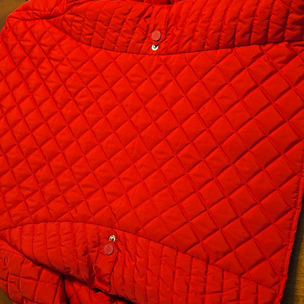 Tommy Hilfiger Womans Red Quilted Puffer Jacket - Picture 9 of 10